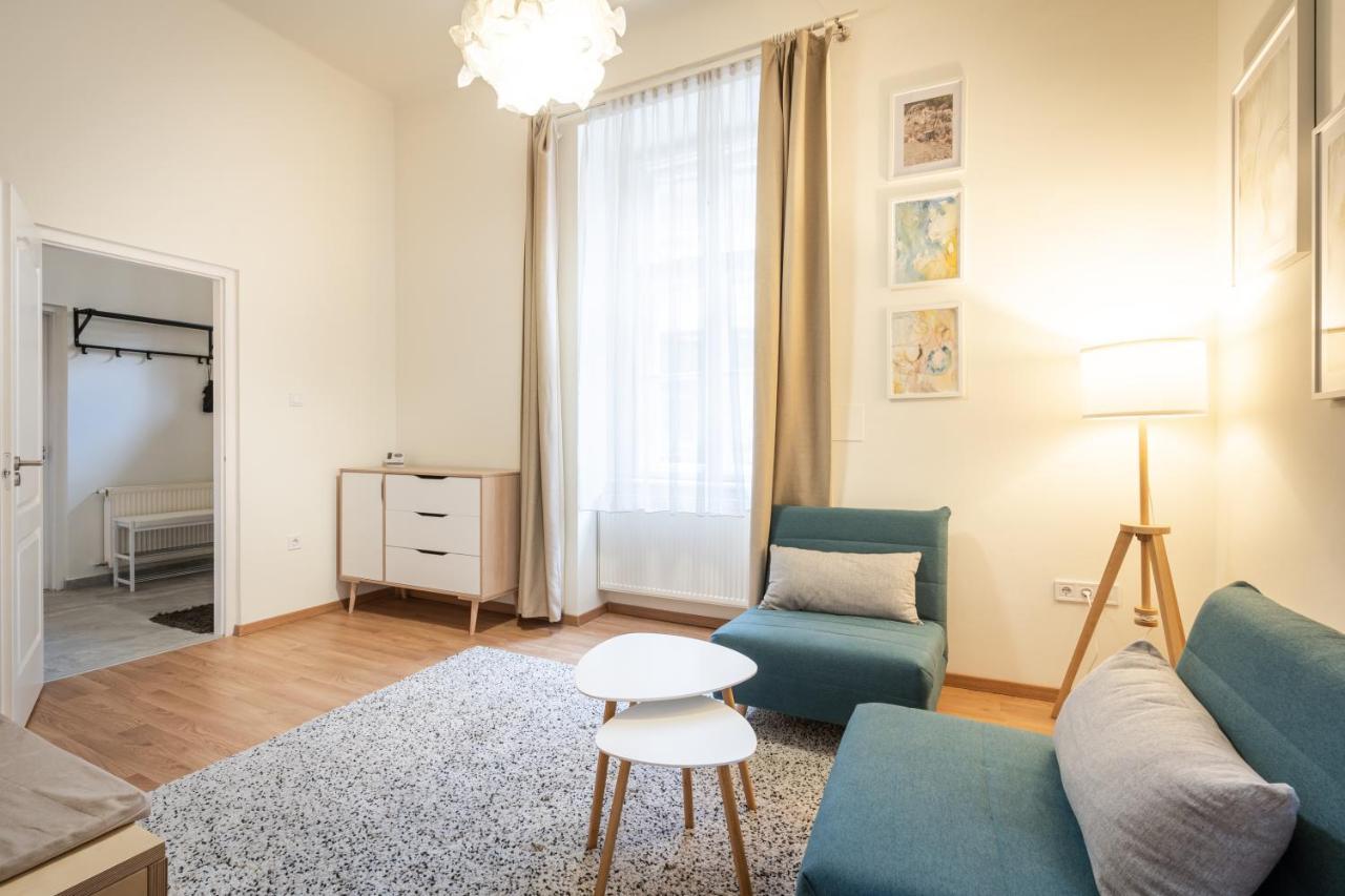 Goldenfeet Studio Budapest Bagian luar foto